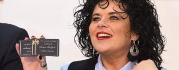 Cardurile cadou lansate pe piata de Teatrul ”Toma Caragiu” au fost foarte bine primite de ploiesteni