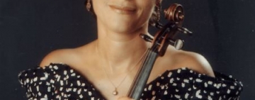 Una dintre cele mai premiate violoniste din Romania va concerta la Filarmonica din Ploiesti