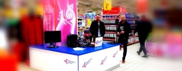 Îți faci cumpărăturile la Cora? De azi ai un stand unde se vând bilete pentru concertele Filarmonicii din Ploiești!