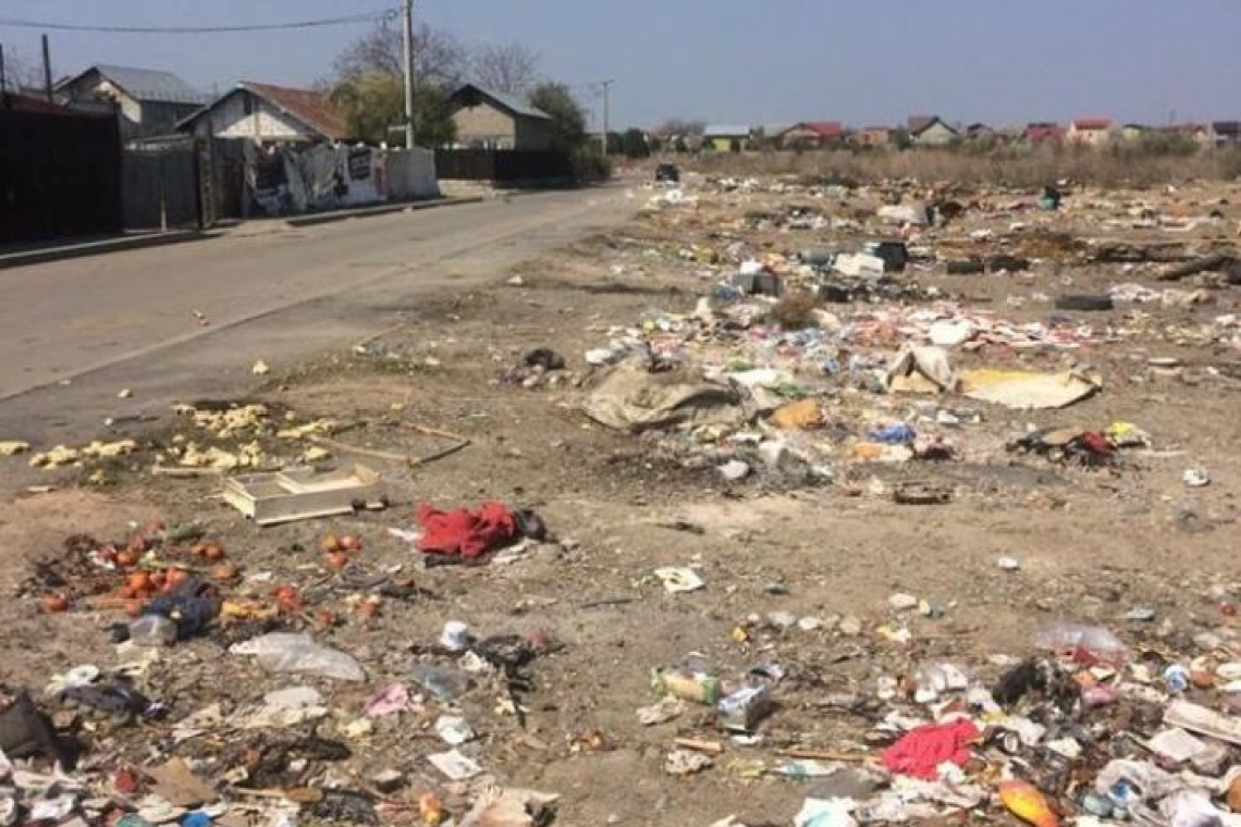 Orașul lui Adrian Dobre arată ca o imensă groapă de gunoi