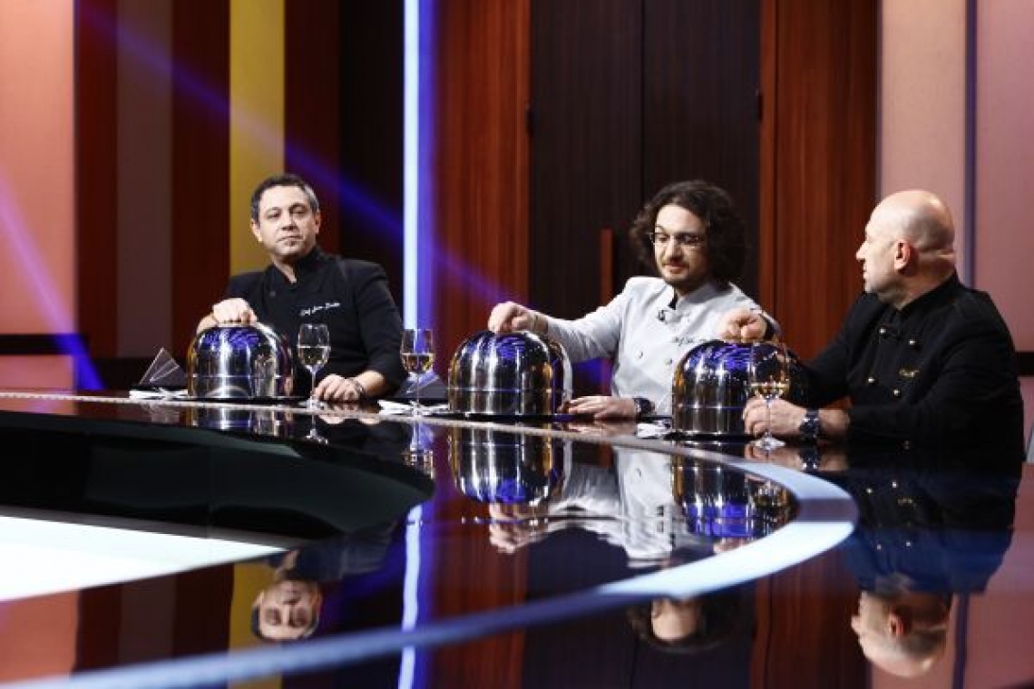 Mai e puțin! Când începe sezonul special al emisiunii ”Chefi la Cuțite”?