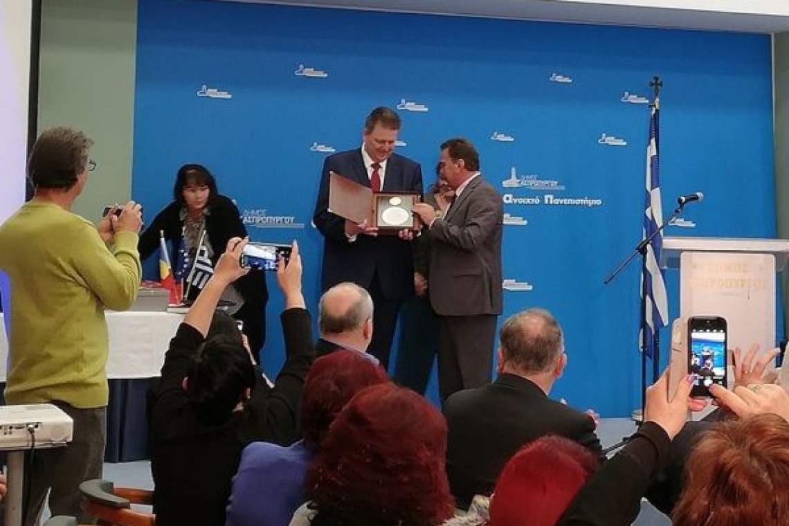 Un deputat prahovean a devenit cetățean de onoare al unui oraș din Grecia