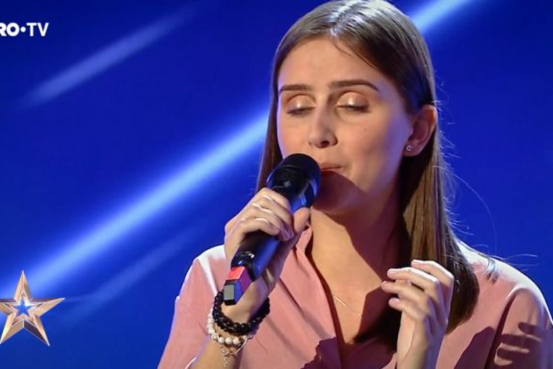 O ploișteancă de 16 ani a cucerit jurații și publicul de la ”Românii au Talent”