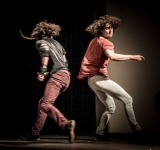 Un show acrobatic inedit în centrul Ploieștiului! Merită să treci pe acolo!