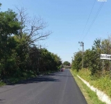 În Prahova se lucrează intens pentru asfaltarea drumurilor județene