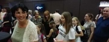 Fetele lotului de gimnastică ritmică au asistat la concertul de deschidere a stagiunii Filarmonicii din Ploiești