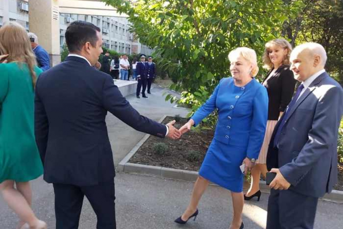Premierul Viorica Dăncilă a venit la UPG Ploiești, la deschiderea anului academic