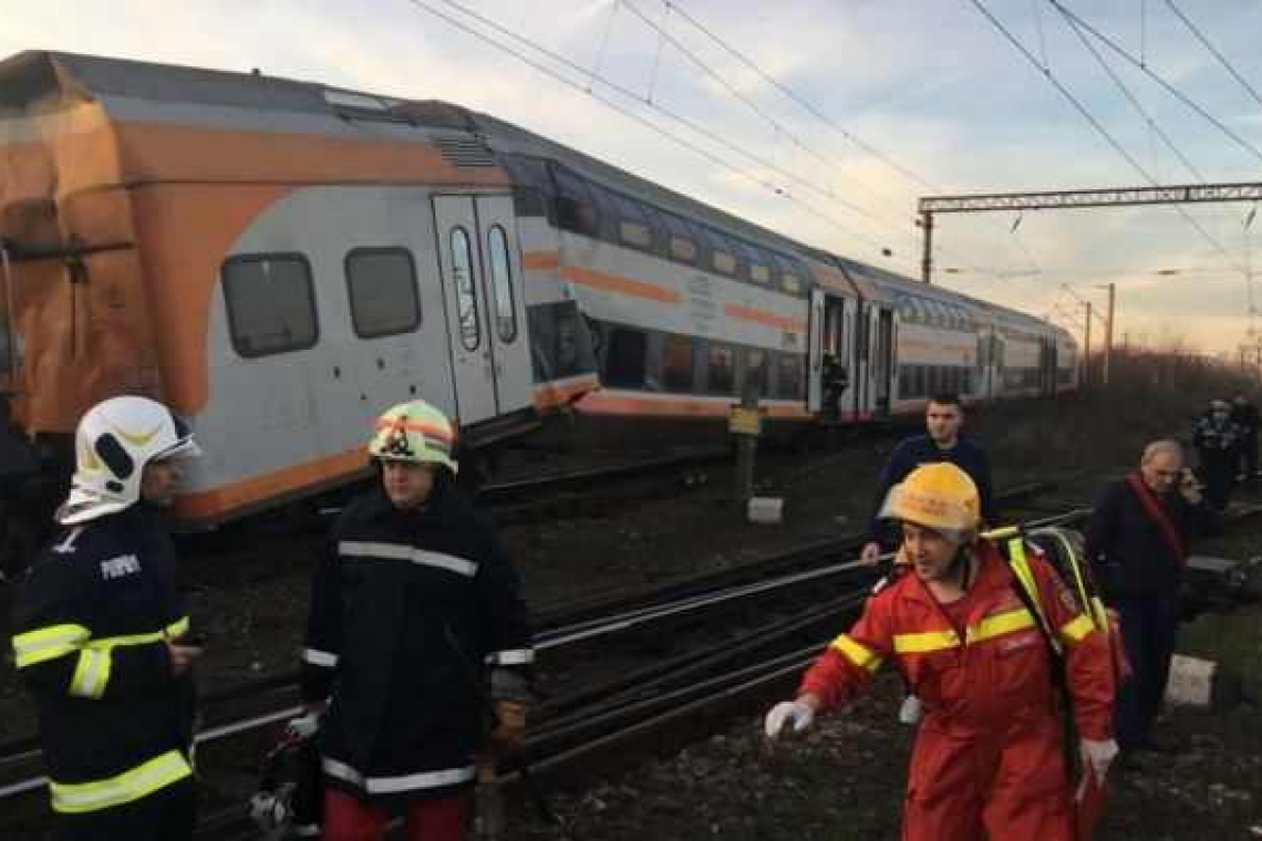 Accident grav pe calea ferată la Ploiești! Două trenuri s-au lovit frontal