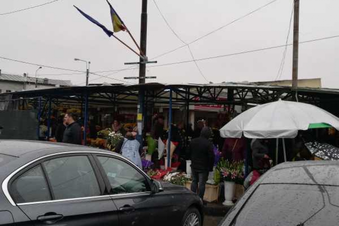 Măsuri suplimentare pentru Halele Centrale și piețele din Ploiești! Se aplică de azi!
