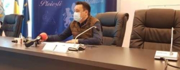 Cât de greu e să lucrezi cu primarul Andrei Volosevici?