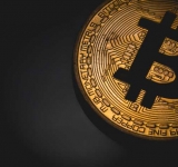 Un consilier local ploieștean face bani din tranzacționarea bitcoin