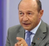 Traian Băsescu: ”Voiculescu nu poate decât să îmbălsămeze sistemul de sănătate din România
