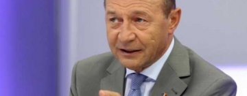 Traian Băsescu: ”Voiculescu nu poate decât să îmbălsămeze sistemul de sănătate din România